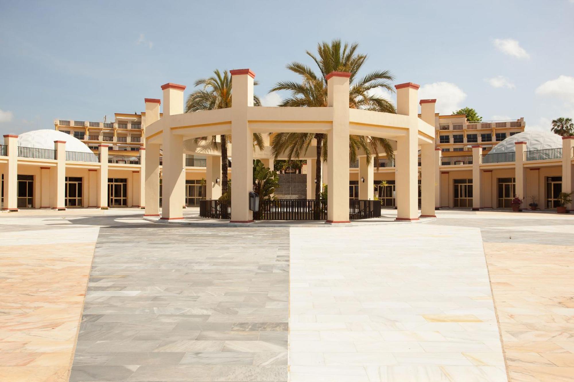 Romana Playa 725 *