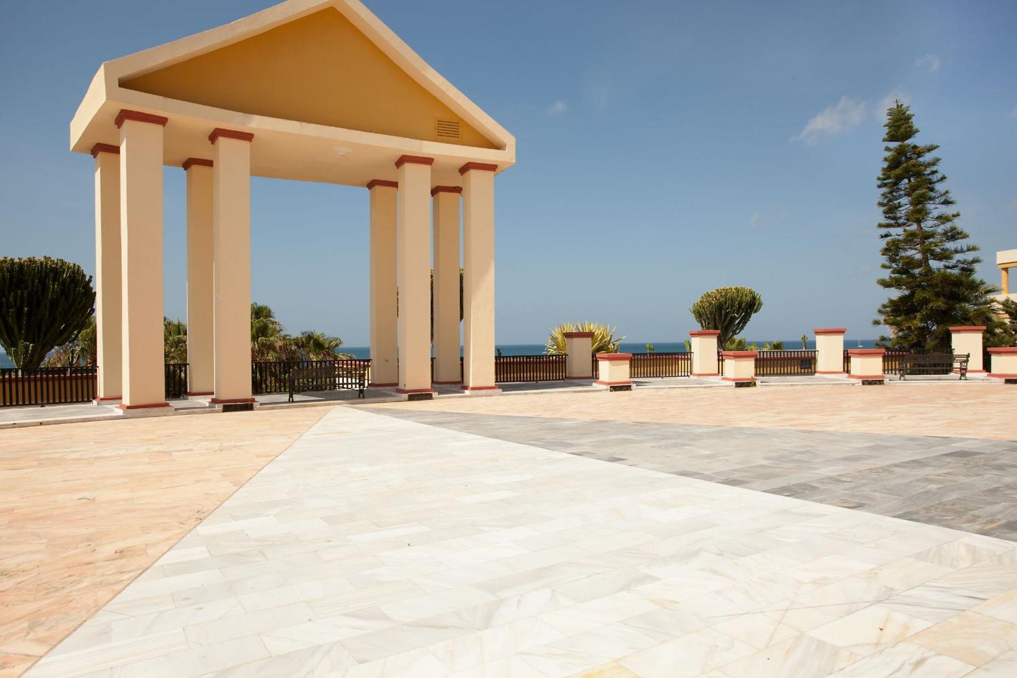 Romana Playa 725